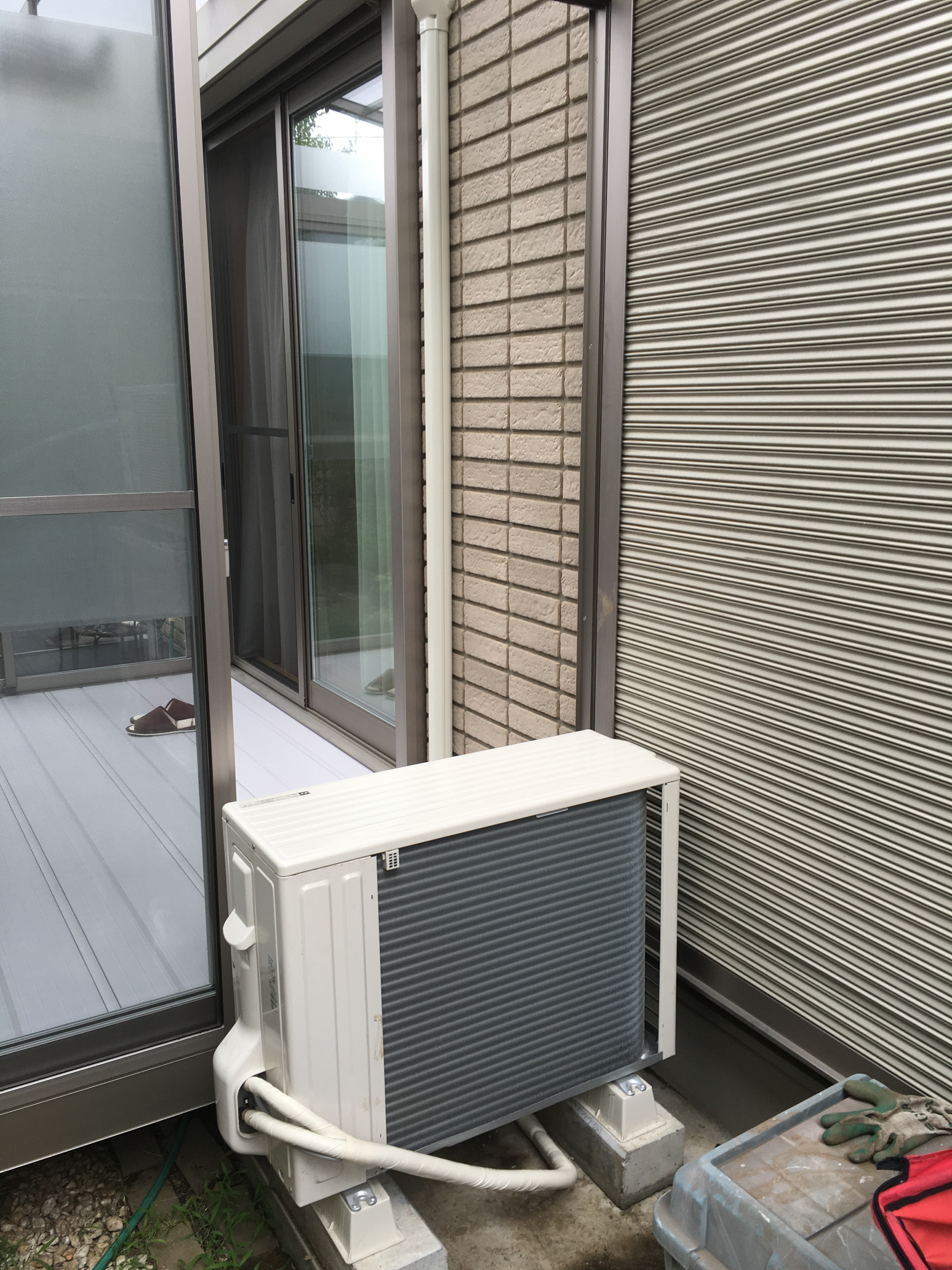 東村山市エアコン室外機移動工事 Aircon Toritsuketai 立川 小金井 所沢 入間 さいたまのエアコン取り付け工事を激安で承ります